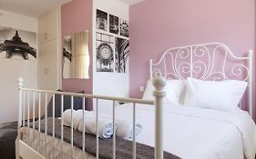 Cozy Studio In Koukaki Athens By Zain